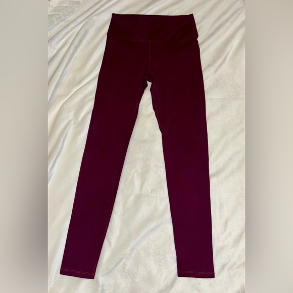 Fabletics Burgandy Power Hold Leggings - Picture 3 of 3
